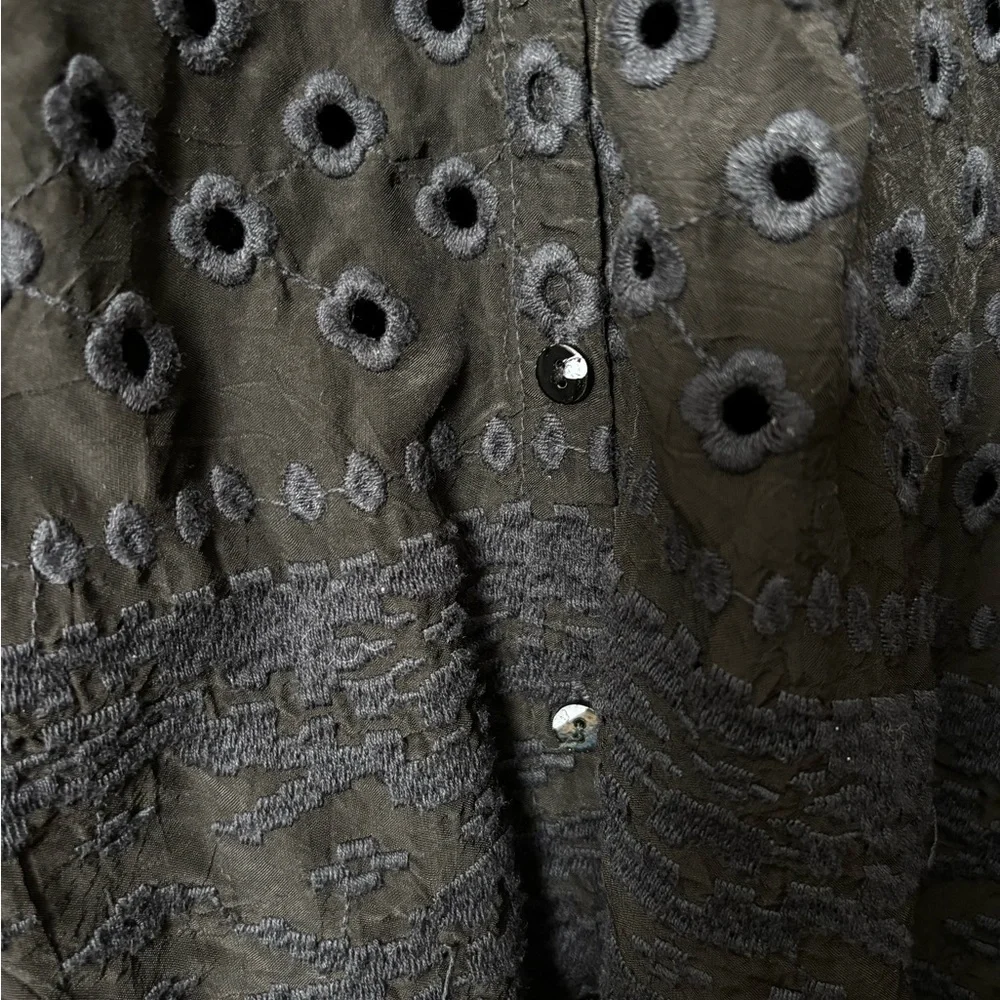 Johnny Was Eyelet Top blouse Black Size 2x - Picture 3 of 5